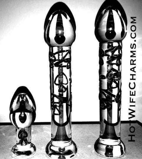 Queen of Spades Glass Butt Plug HWC LLC Queen of Spades Glass Butt Plug HWC LLC